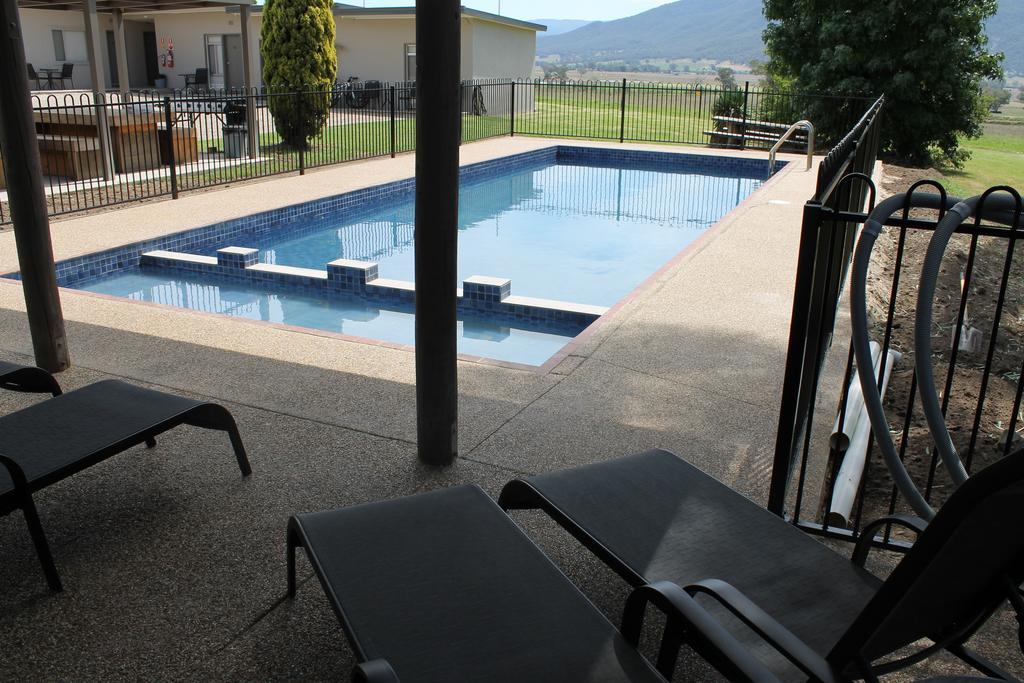 Mountain View Motel Corryong エクステリア 写真
