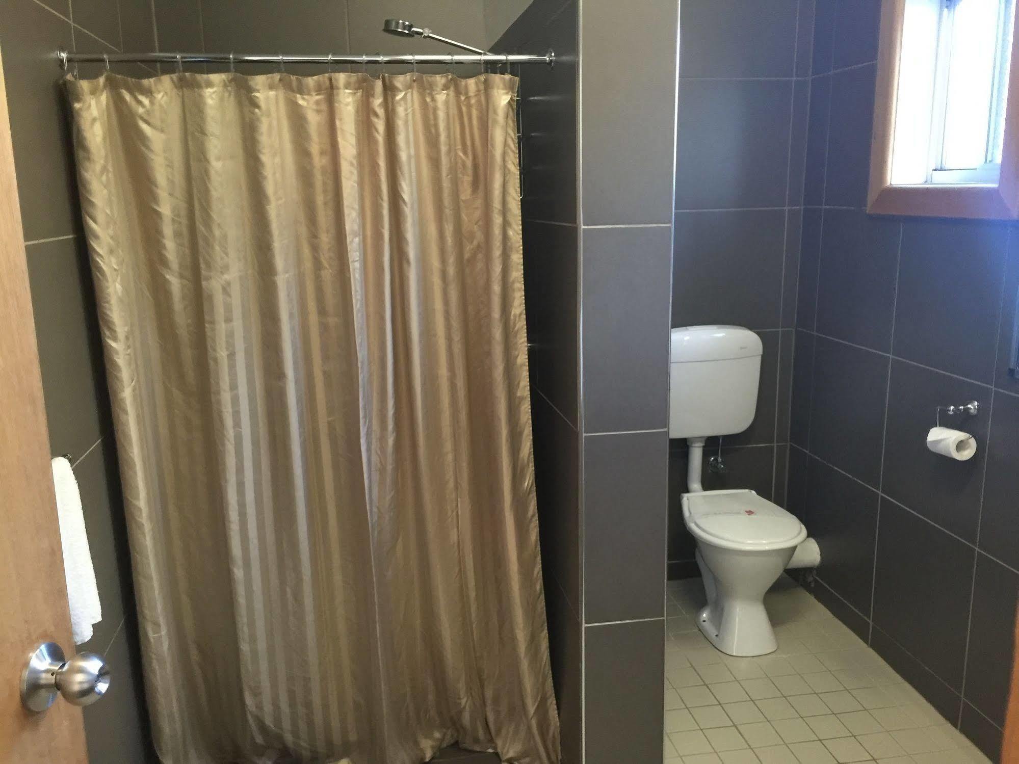 Mountain View Motel Corryong エクステリア 写真